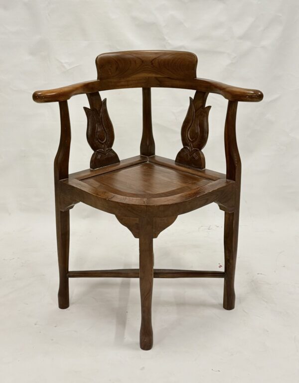 Oriental style Chair - Medium to Dark wood