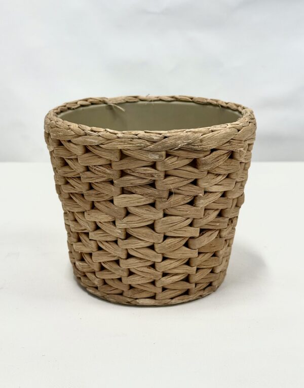 Woven Pot (1)