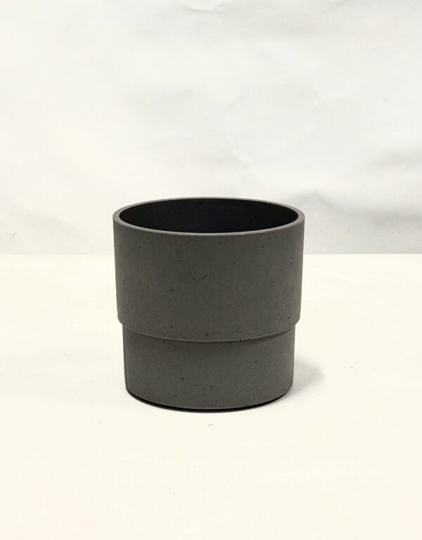 Plastic Plant Pot (4)