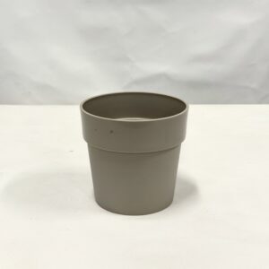 Plastic Plant Pot (6)