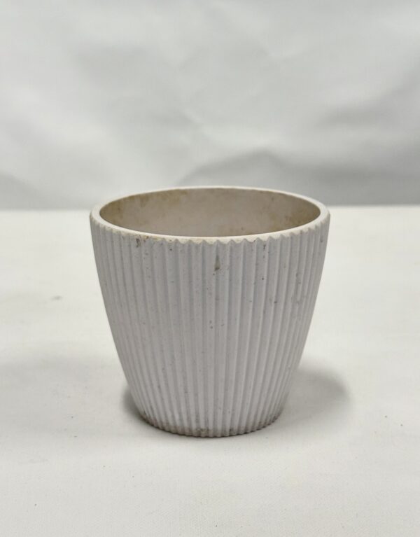 Plastic Plant Pot (7)