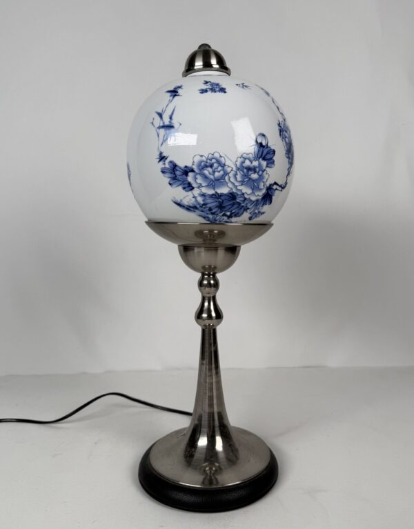 Lamp with original shade (24)_Blue & White Porcelain Ball Shape Lamp B