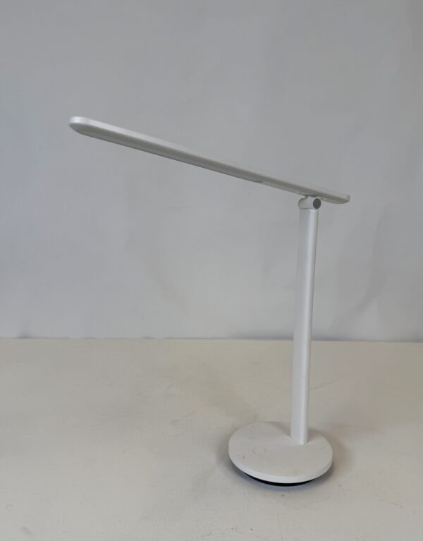 Desk/Study Lamp (19A)_White Round Base LED Study Lamp