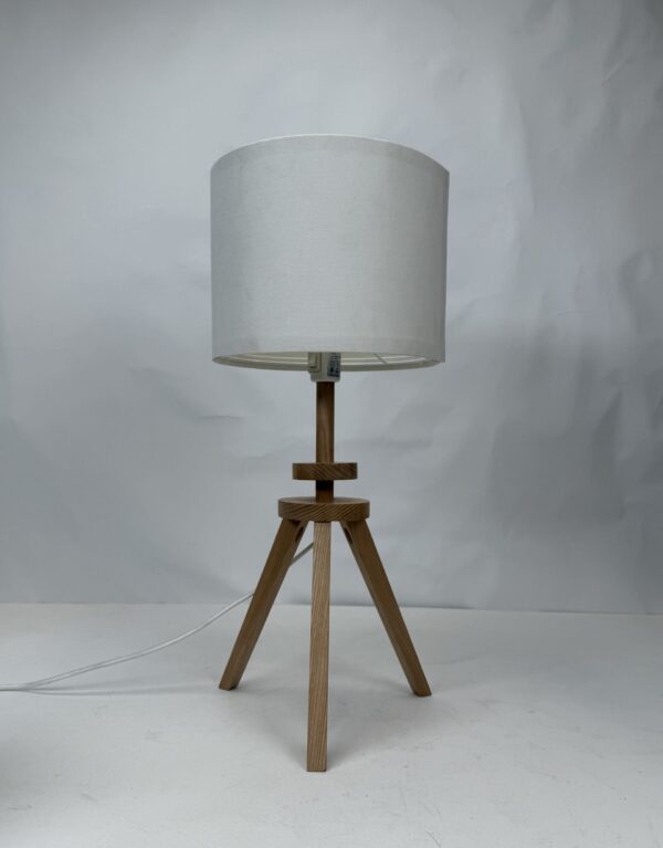 Lamp with original shade (37)_Tri-Leg Wooden Lamp with Off-white Shade