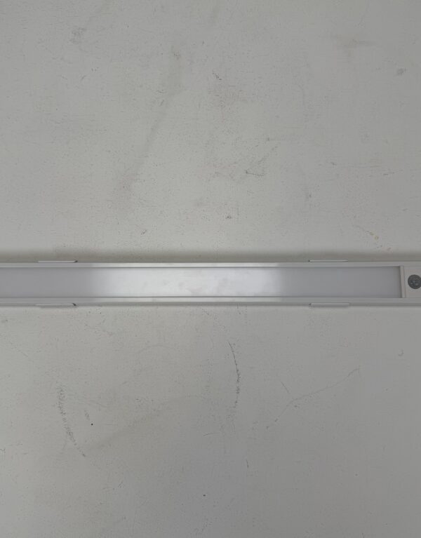 Specialty (1)_Intelligent Light Strip [Sensor activated]