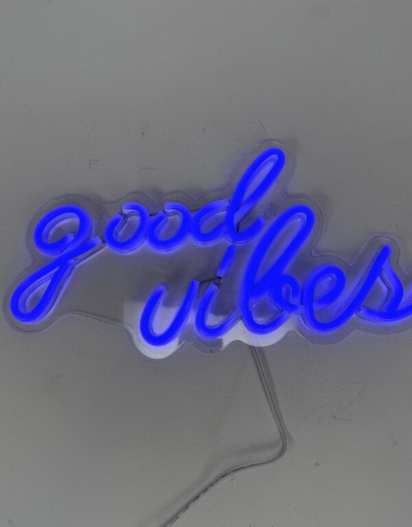Neon Lights (11)_Good Vibes