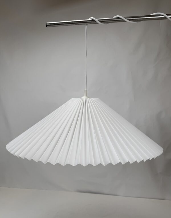 Pendant Lamp (4)_Pleated White Pendant Lamp