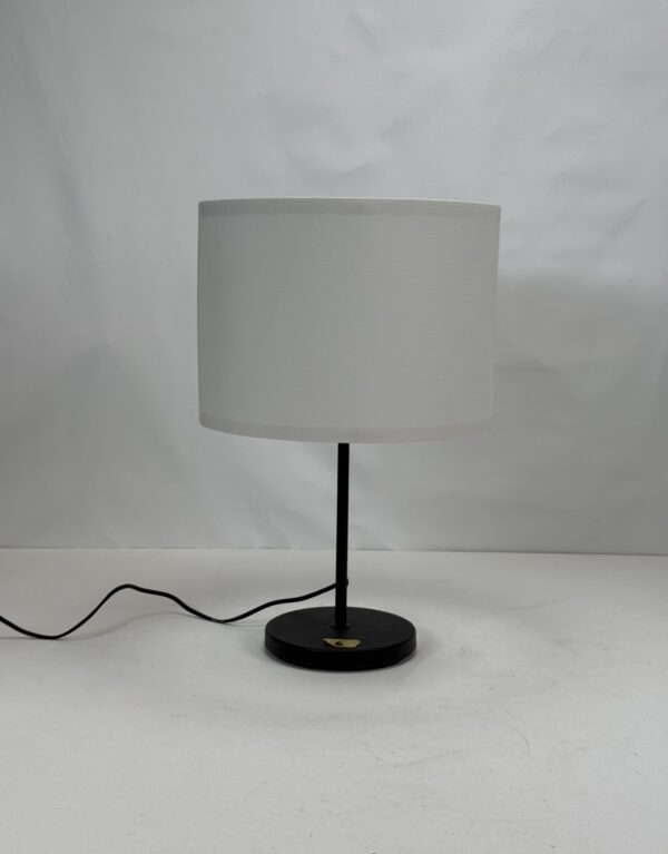 Lamp Shade (4a)_White Cylindrical Shade