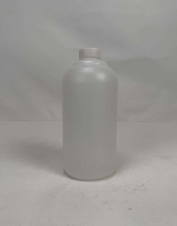 Lab Props_Cylindrical Plastic Bottle (1)