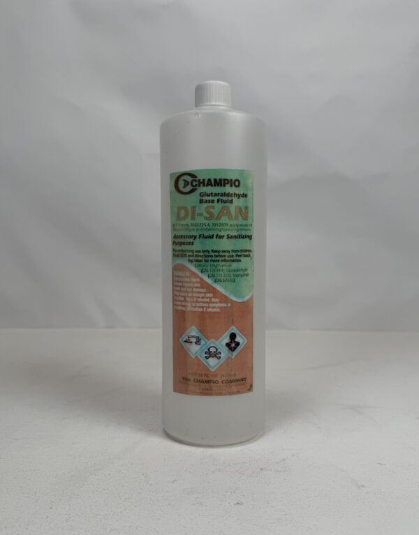 Lab Props_Cylindrical Plastic Bottle (3)