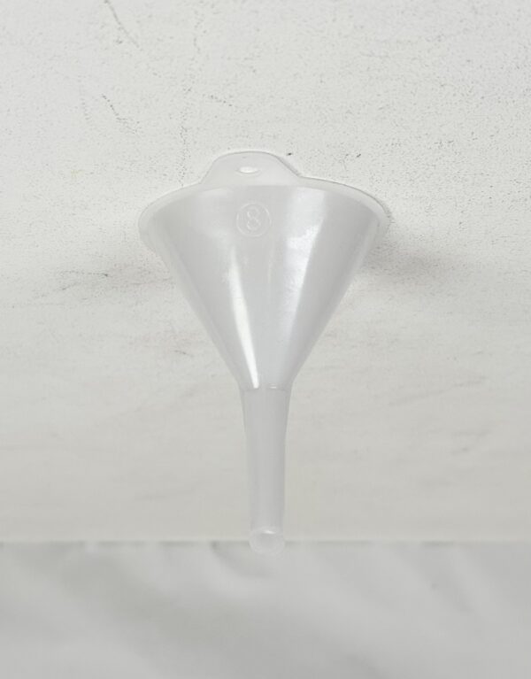 Lab Props_Plastic Funnel (2)